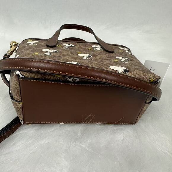 Coach X Peanuts City Mini Tote Bag In Signature Canvas With Snoopy Print CBS83 - Picture 7 of 8